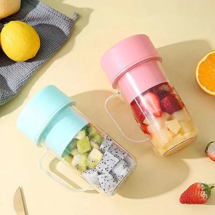 Mini smoothie blender with drawing